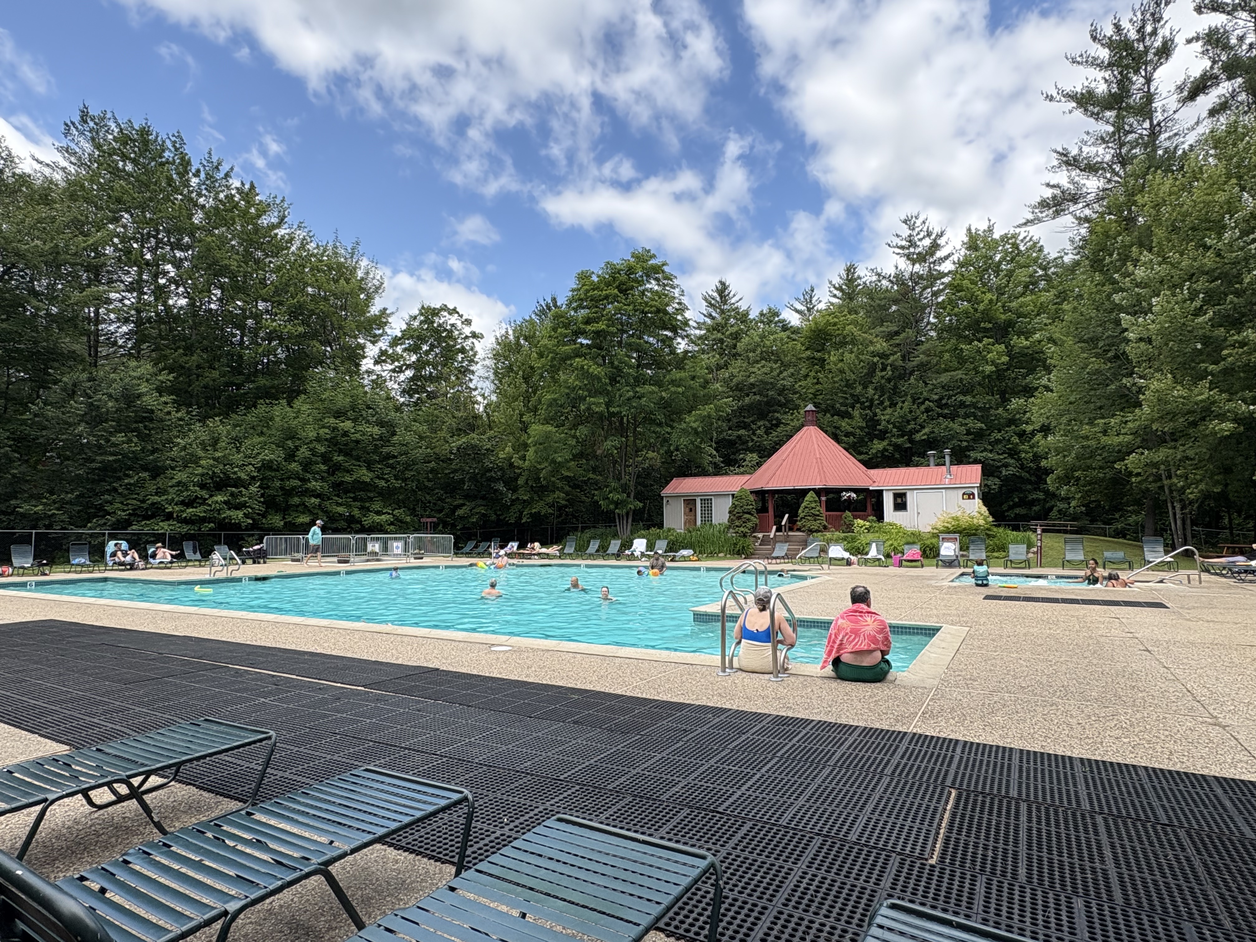 Seasonal Pool & Hot Tub
